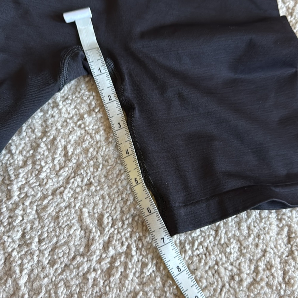Women’s Best Black Biker Workout Shorts size Small - Picture 6 of 6